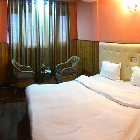Hotel Sherpa דרג'ילינג מראה חיצוני תמונה