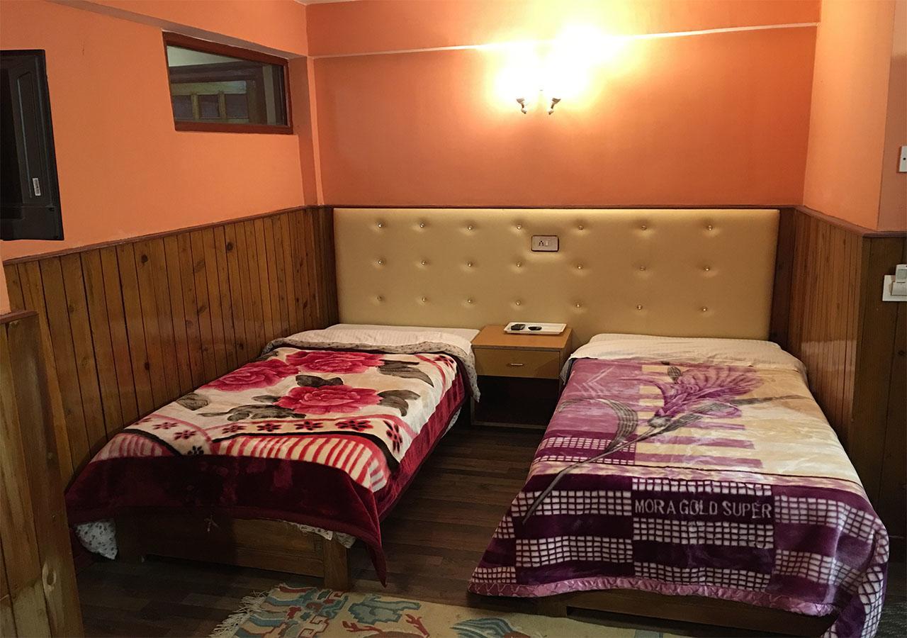 Hotel Sherpa דרג'ילינג מראה חיצוני תמונה